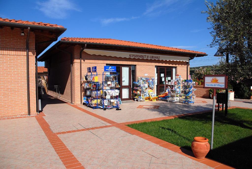 Villaggio Il Girasole Follonica Eksteriør bilde